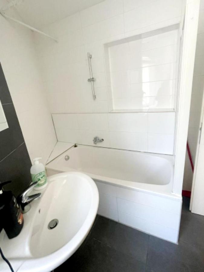 Elena Flat Orchidee Duisburg Zentrum Ngoại thất bức ảnh